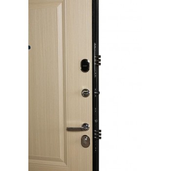 Входная дверь модель 7-3